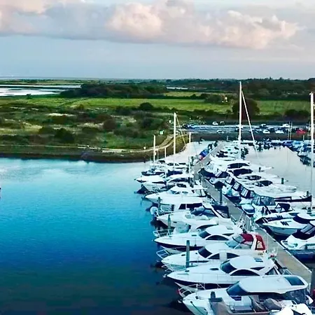Motor Yacht Sea Wolf Hotel Lymington Exterior photo